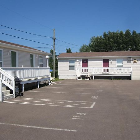 Gaudet Motel Shediac Exterior photo