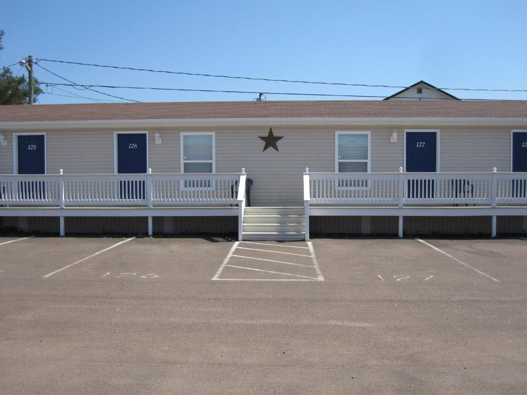 Gaudet Motel Shediac Exterior photo